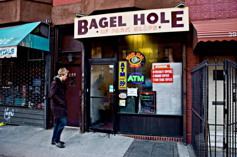 THE 8 MOST INCREDIBLE BAGELS STORES IN NYC